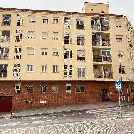 Beautiful Brand New 2 Bedroom Flat With Terrace Malaga Bagian luar foto