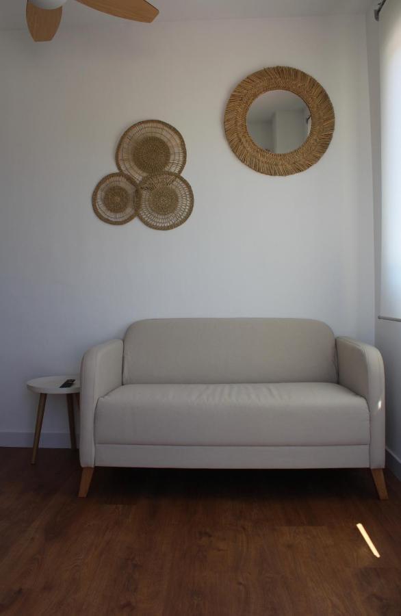 Beautiful Brand New 2 Bedroom Flat With Terrace Malaga Bagian luar foto